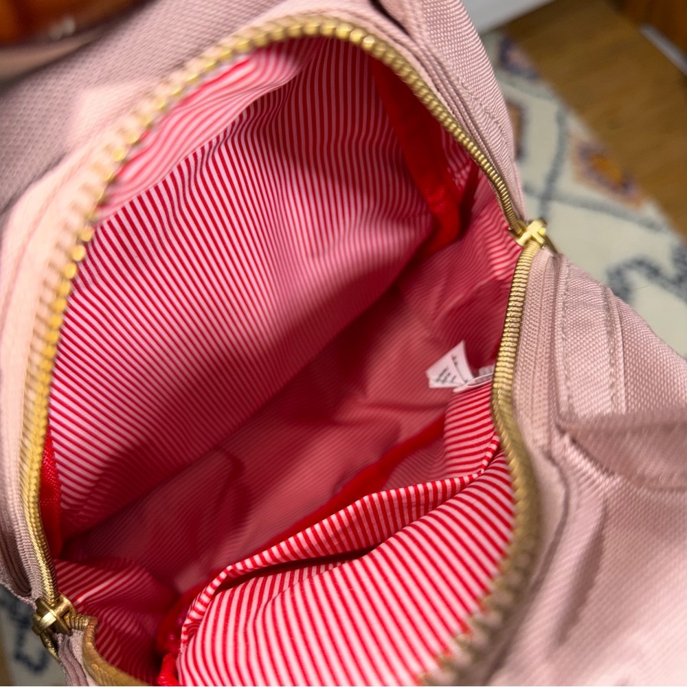 Herschel • Nova Mini Backpack Ash Rose Pink 9L - Picture 9 of 13